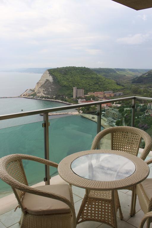 Aparthotel Calithea Complex Kavarna Exteriér fotografie